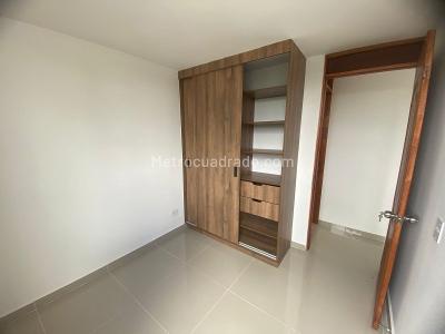 Apartamento de 3 alcobas en arriendo en Cimarrona, Rionegro, 57 m² · foto 3 de 15