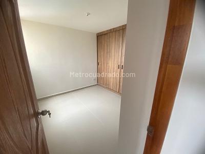 Apartamento de 3 alcobas en arriendo en Cimarrona, Rionegro, 57 m² · foto 10 de 15