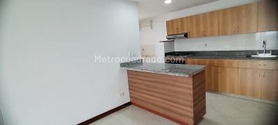 Apartamento de 2 alcobas en arriendo en El Poblado, Medellín, 88 m² · foto 4 de 17
