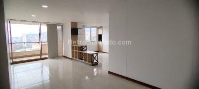 Apartamento de 2 alcobas en arriendo en El Poblado, Medellín, 88 m² · foto 6 de 17