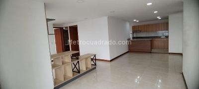 Apartamento de 2 alcobas en arriendo en El Poblado, Medellín, 88 m² · foto 7 de 17