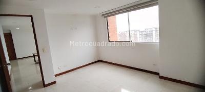 Apartamento de 2 alcobas en arriendo en El Poblado, Medellín, 88 m² · foto 11 de 17