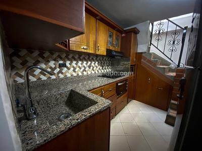 Apartamento de 4 alcobas en venta en Bello, Bello, 132 m² · foto 2 de 10