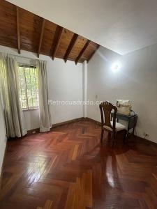 Casa de 3 alcobas en venta en El Poblado, Medellín, 204 m² · foto 15 de 20
