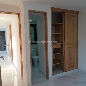 Apartamento de 2 alcobas en venta en Cuatro Esquinas, Rionegro, 52 m² · foto 12 de 20