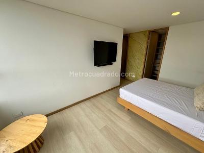 Apartamento de 3 alcobas en arriendo en Castropol, Medellín, 79 m² · foto 11 de 20