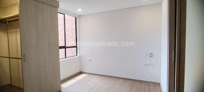 Apartaestudio en arriendo en Loma El Escobero, Envigado · foto 7 de 13