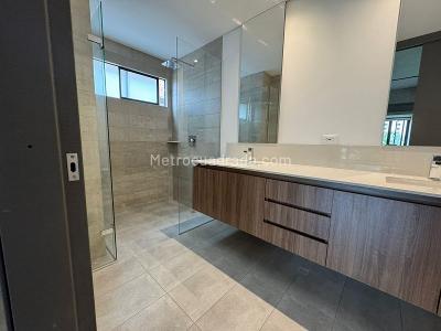 Apartamento de 3 alcobas en arriendo en El Poblado, Medellín, 170 m² · foto 6 de 20