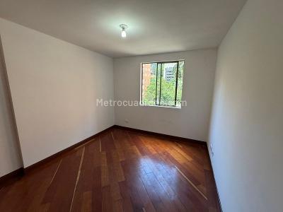Apartamento de 3 alcobas en arriendo en El Poblado, Medellín, 145 m² · foto 9 de 20
