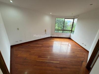 Apartamento de 3 alcobas en arriendo en El Poblado, Medellín, 145 m² · foto 15 de 20