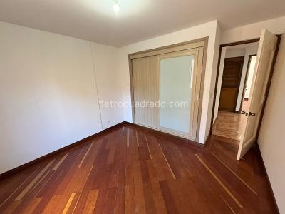 Apartamento de 3 alcobas en arriendo en El Poblado, Medellín, 145 m² · foto 16 de 20