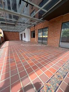 Apartamento en venta en Loma De Los Bernal, Medellín · foto 10 de 19