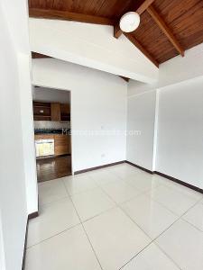 Apartamento en venta en Loma De Los Bernal, Medellín · foto 7 de 20
