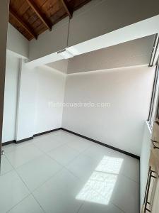 Apartamento en venta en Loma De Los Bernal, Medellín · foto 9 de 20