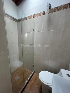 Apartamento en venta en Loma De Los Bernal, Medellín · foto 15 de 20