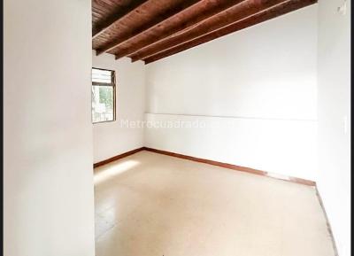Apartamento de 5 alcobas en venta en Florida Nueva, Medellín, 180 m² · foto 7 de 20