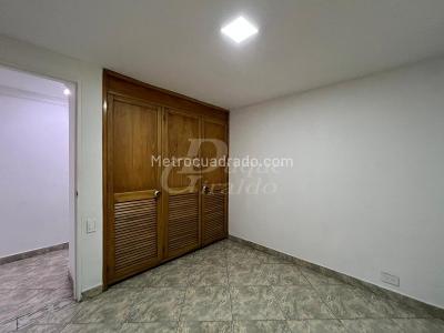 Apartamento en venta en Zuniga, Envigado · foto 11 de 18