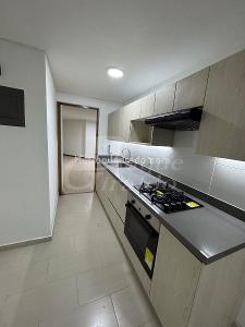 Apartamento de 2 alcobas en arriendo en Castropol, Medellín, 100 m² · foto 2 de 20