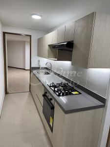 Apartamento de 2 alcobas en arriendo en Castropol, Medellín, 100 m² · foto 3 de 20