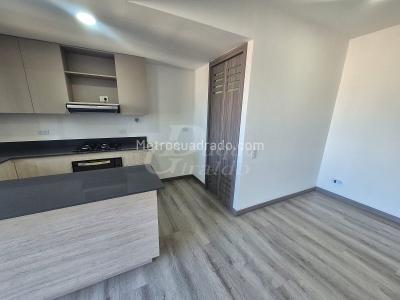 Apartamento de 2 alcobas en arriendo en Las Palmas, Medellín, 64 m² · foto 3 de 20