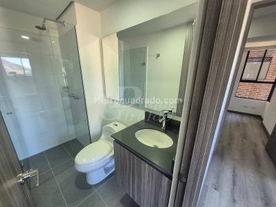Apartamento de 2 alcobas en arriendo en Las Palmas, Medellín, 64 m² · foto 10 de 20