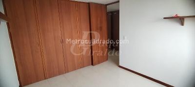 Apartamento de 3 alcobas en arriendo en El Poblado, Medellín, 134 m² · foto 6 de 20