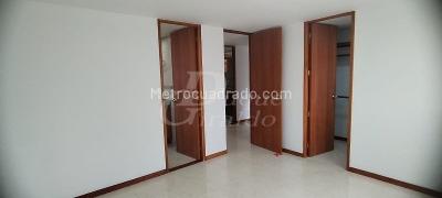 Apartamento de 3 alcobas en arriendo en El Poblado, Medellín, 134 m² · foto 12 de 20