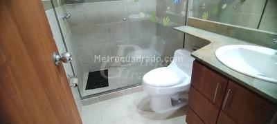 Apartamento de 3 alcobas en arriendo en El Poblado, Medellín, 134 m² · foto 17 de 20