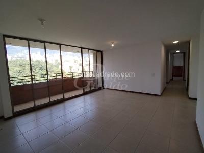 Apartamento de 3 alcobas en arriendo en La Frontera, Medellín, 150 m² · foto 4 de 20