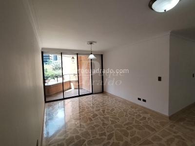 Apartamento de 3 alcobas en arriendo en Castropol, Medellín, 145 m² · foto 4 de 18