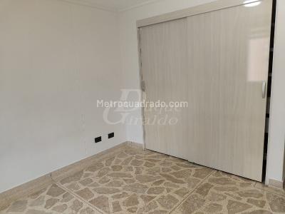 Apartamento de 3 alcobas en arriendo en Castropol, Medellín, 145 m² · foto 6 de 18