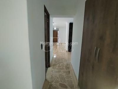 Apartamento de 3 alcobas en arriendo en Castropol, Medellín, 145 m² · foto 15 de 18