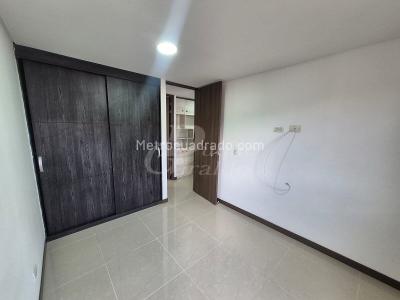 Apartamento en arriendo en La Doctora, Sabaneta · foto 5 de 10
