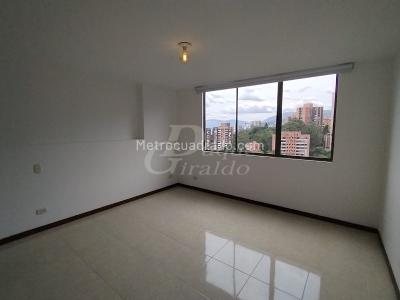 Apartamento de 3 alcobas en arriendo en El Poblado, Medellín, 135 m² · foto 14 de 20