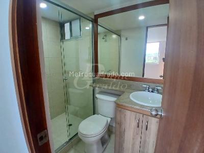 Apartamento de 2 alcobas en arriendo en Los Balsos, Medellín, 78 m² · foto 14 de 14