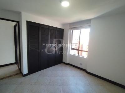 Apartamento de 3 alcobas en arriendo en El Poblado, Medellín, 82 m² · foto 7 de 13