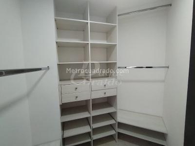 Apartamento de 3 alcobas en arriendo en El Poblado, Medellín, 82 m² · foto 13 de 13