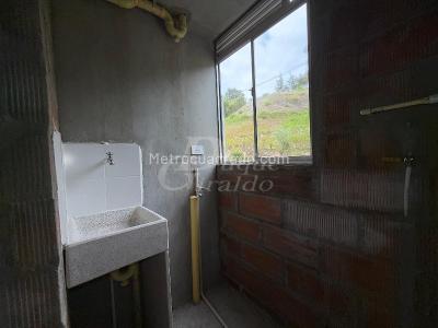 Apartamento de 2 alcobas en venta en El Porvenir, Rionegro, 56 m² · foto 5 de 8