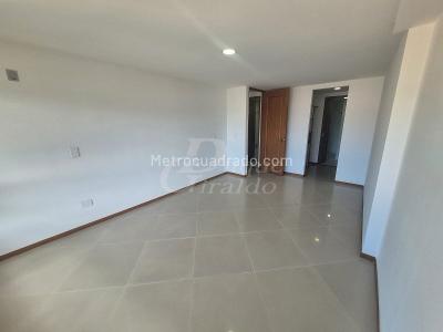 Apartamento de 2 alcobas en arriendo en Las Lomitas, Sabaneta, 90 m² · foto 5 de 19