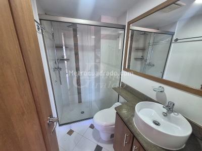 Apartamento de 2 alcobas en arriendo en Las Lomitas, Sabaneta, 90 m² · foto 8 de 19
