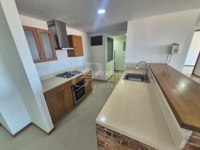 Apartamento de 2 alcobas en arriendo en Las Lomitas, Sabaneta, 90 m² · foto 10 de 19
