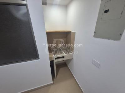 Apartamento de 2 alcobas en arriendo en Las Lomitas, Sabaneta, 90 m² · foto 17 de 19