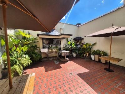 Casa de 5 alcobas en arriendo en Belen, Medellín, 350 m² · foto 3 de 20