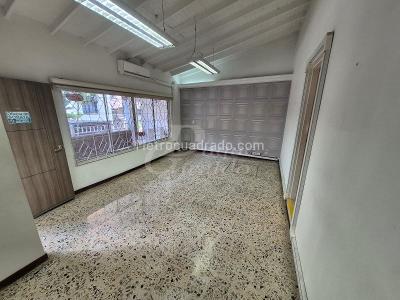 Casa de 5 alcobas en arriendo en Belen, Medellín, 350 m² · foto 7 de 20