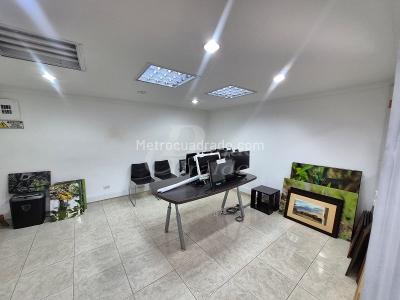 Casa de 5 alcobas en arriendo en Belen, Medellín, 350 m² · foto 8 de 20