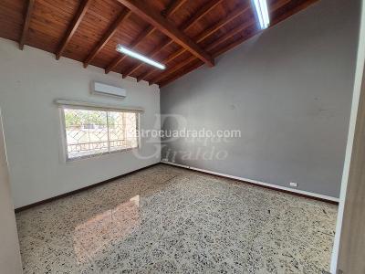 Casa de 5 alcobas en arriendo en Belen, Medellín, 350 m² · foto 11 de 20