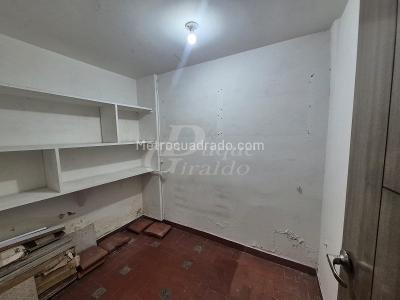Casa de 5 alcobas en arriendo en Belen, Medellín, 350 m² · foto 19 de 20