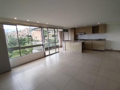 Apartamento de 2 alcobas en arriendo en El Poblado, Medellín, 92 m² · foto 2 de 19