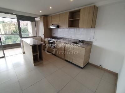 Apartamento de 2 alcobas en arriendo en El Poblado, Medellín, 92 m² · foto 4 de 19