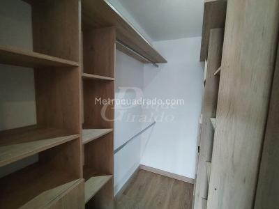 Apartamento de 2 alcobas en arriendo en El Poblado, Medellín, 92 m² · foto 18 de 19